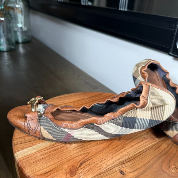 Burberry โHouse Checkโ Ballet Flats โ Size 37 - Picture 7 of 12